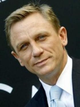 Daniel Craig